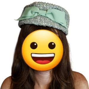 Vintage 50s 60s Mr. Milton New York Light Sage Mint Pillbox Hat With Bow